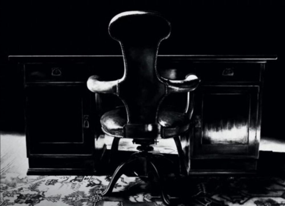 多数の Longo - Freud’s Desk and Chair, Study Room