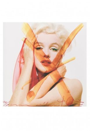 多数の Stern - Marilyn Monroe crucifix 3
