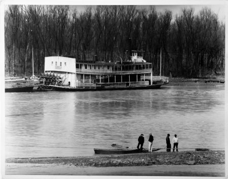 写真 Evans - Mississippi steamboat