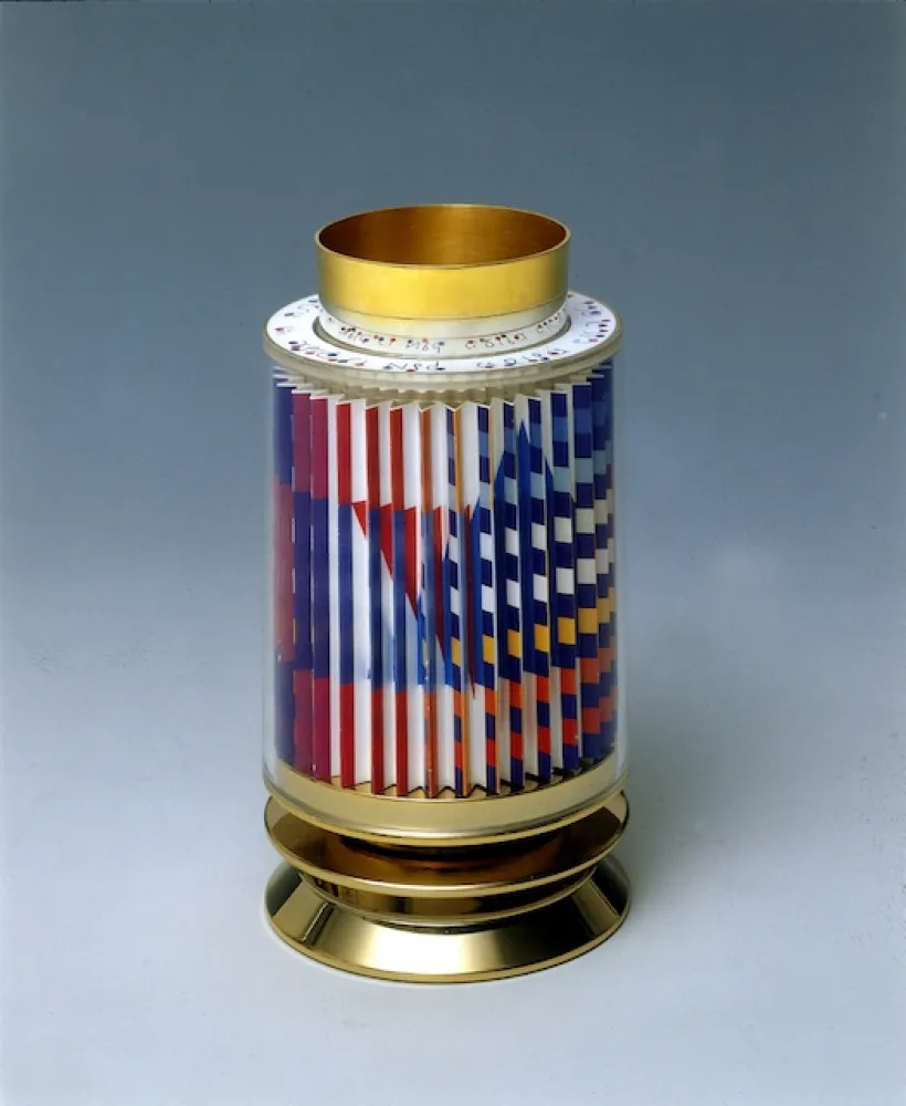 多数の Agam - Revolving Kiddush Cup