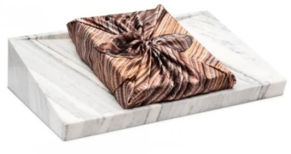 多数の Ai - The artist activist – Art edition