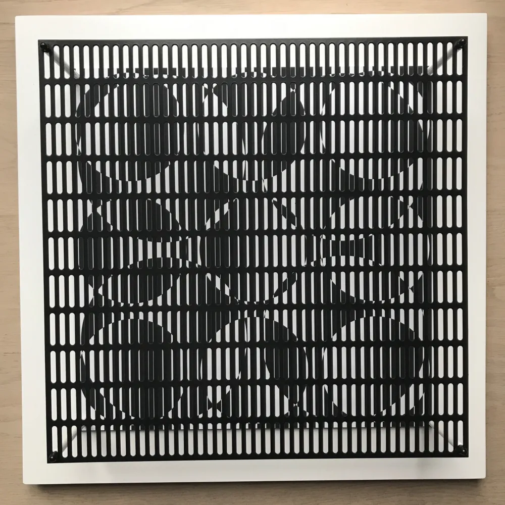 多数の Asis - Vibration 9 petits et 4 grands cercles