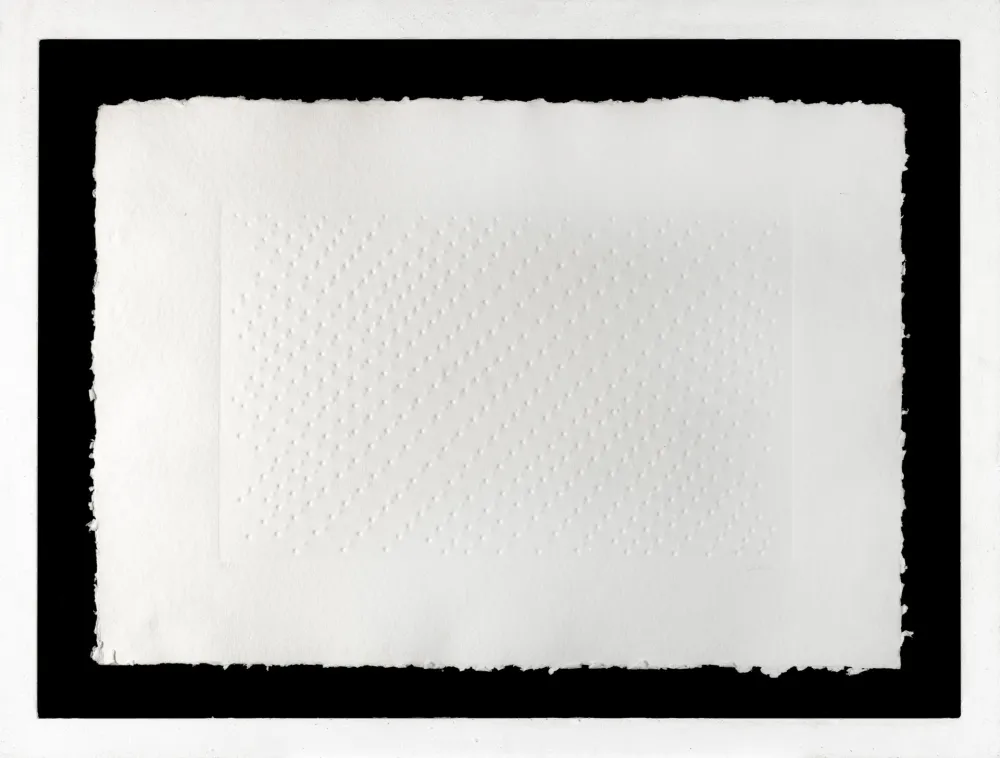 多数の Castellani - Enrico Castellani (1930 - 2017) - Superficie Bianca- Calcography on paper -1969