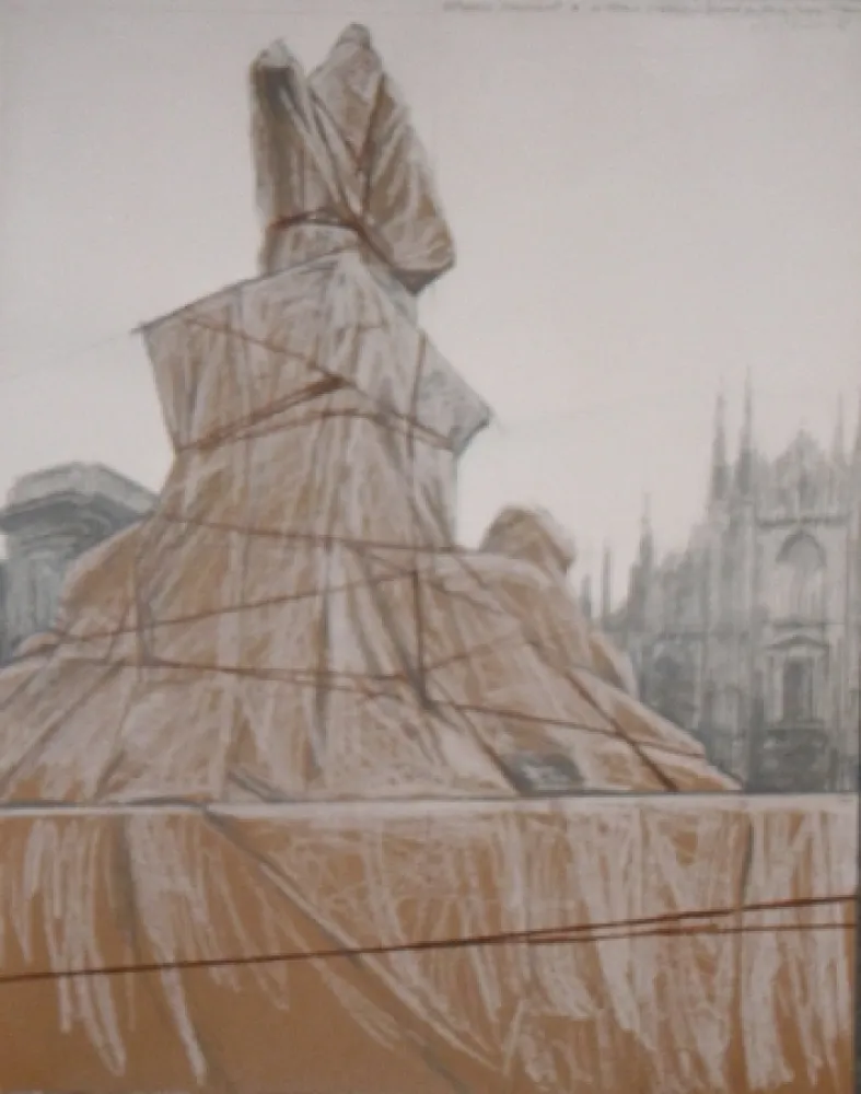 多数の Christo - Plazza del duomo Milan