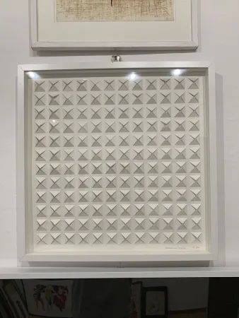 沈み彫り Dadamaino - Untitled 