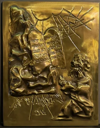 多数の Dali - The 10 Commandments Gold Bas Relief