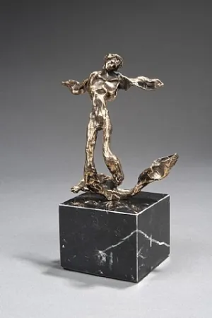 多数の Dali - Triton Ailé