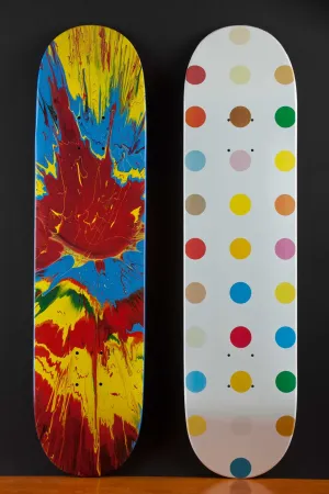 多数の Hirst - Skateboards