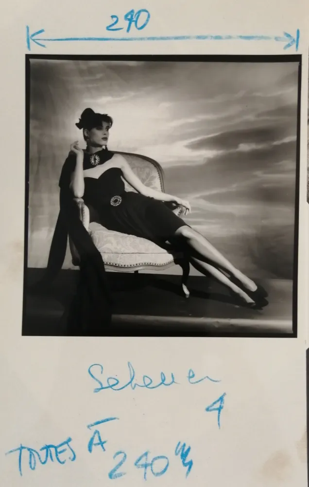 写真 Horst  - Femme au fauteuil