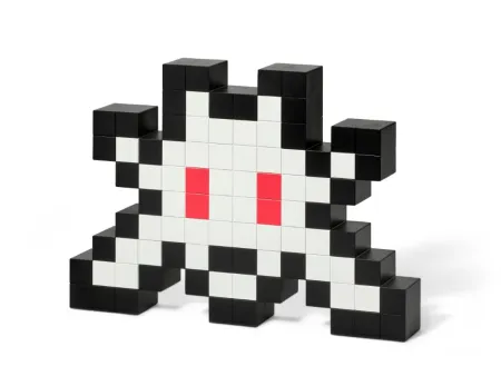 技術的なありません Invader - 3D Little Big Space vinyl sculpture from Christie's