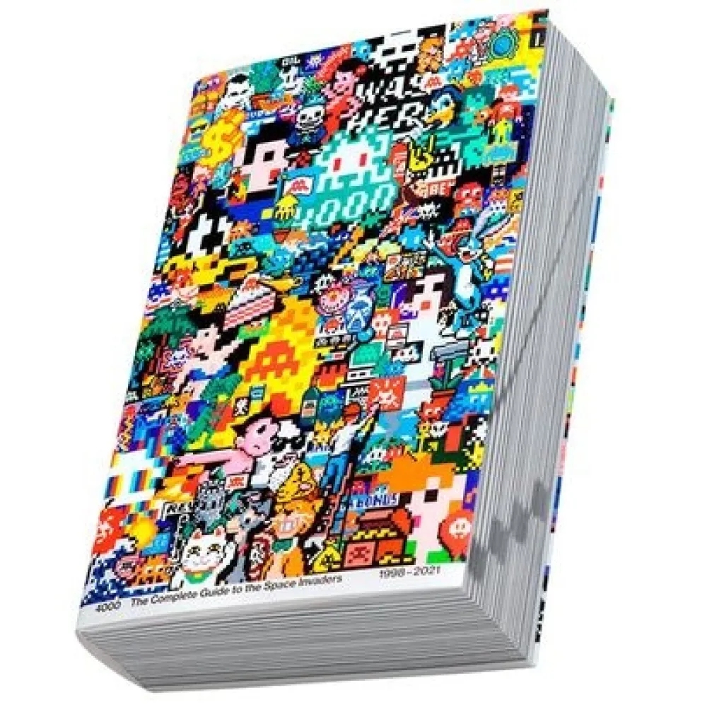 挿絵入り本 Invader - 4000 - The Complete Guide to the Space Invaders