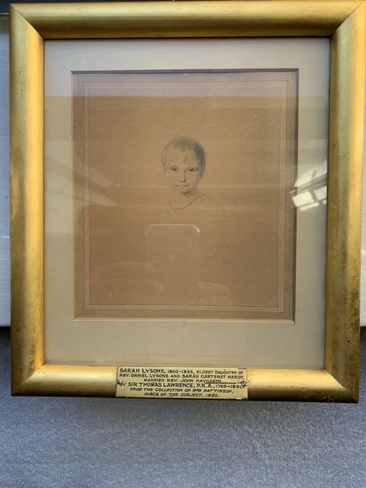 技術的なありません Lawrence - Sarah Lysons with coral necklace