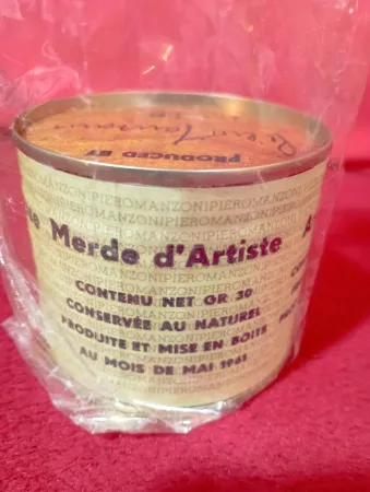 多数の Manzoni - Merda d'artista