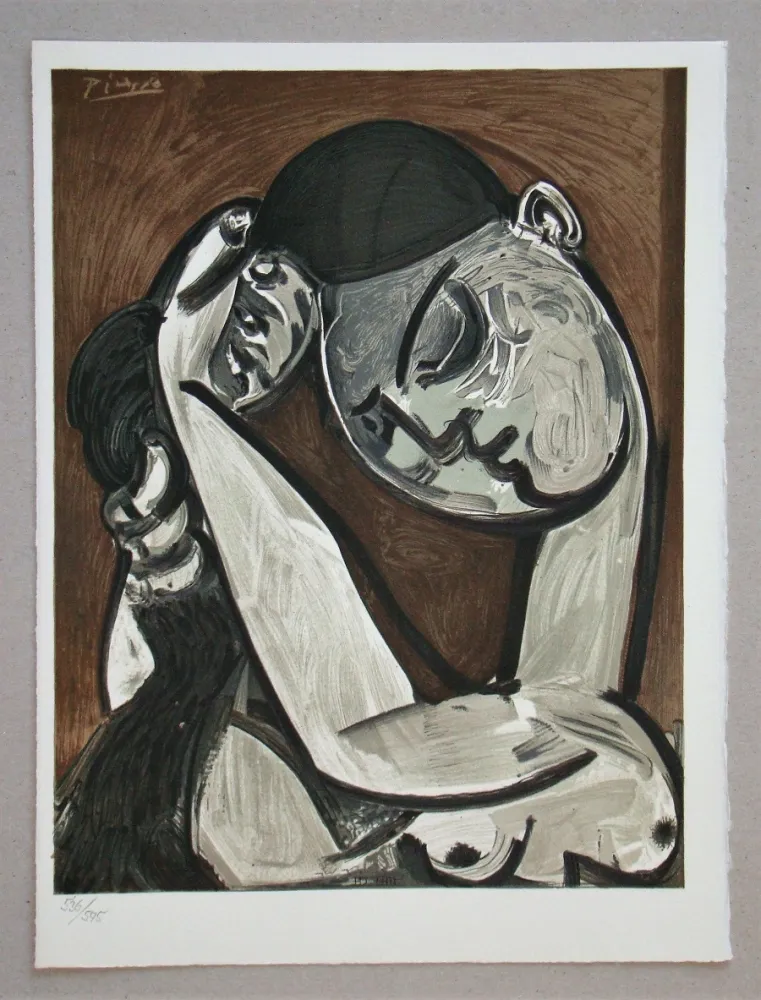 リトグラフ Picasso - Femme se coiffant, 1955
