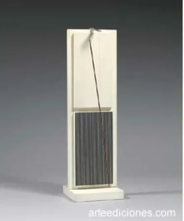 多数の Soto - Multiple IV (Esculturas de la serie JAI-ALAI)