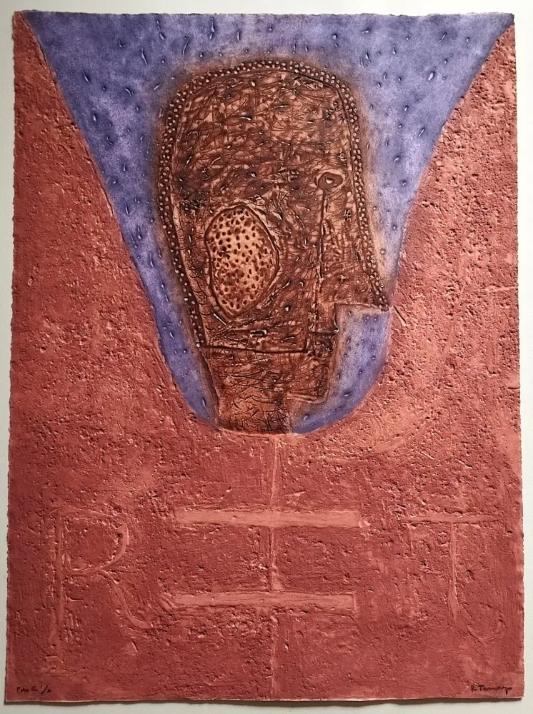 カーボランダム Tamayo - Cabeza con iniciales