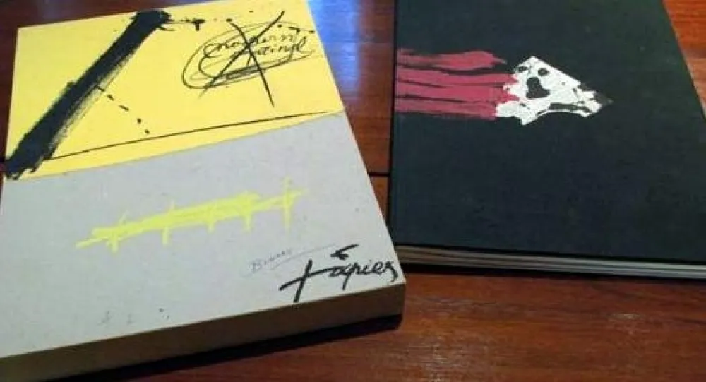 挿絵入り本 Tàpies - Nocturn Matinal